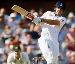 Swann backs `sore back` Cook to counter Clarke`s `gauntlet` at Old Trafford