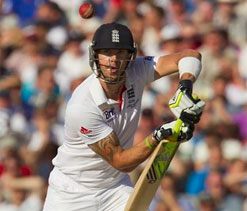 English media praises Pietersen following Old Trafford ton