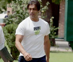 Stop running after BCCI: Shoaib Akhtar to PCB