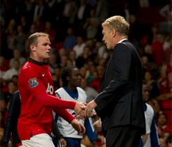 Manchester United labour past 10-man Palace