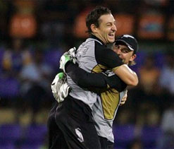 Neil Broom`s blistering century propels Otago to big win