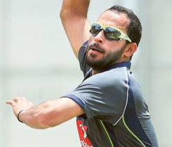 Australia allows Fawad Ahmed to drop beer logo from shirt
