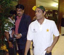Rashid Latif to prove `Indian bookie guest` claims to PCB