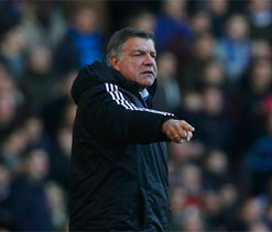 Allardyce may risk Carroll to help revive West Ham fortunes