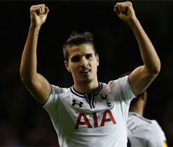 Lamela not leaving Spurs, says Sherwood