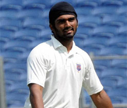 Maharashtra stun defending champions Mumbai to enter Ranji semis