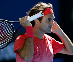 Henman to watch Federer, Djokovic keenly with new coaches