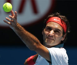 Australian Open: Federer revival underway as Sharapova struggles