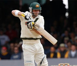 Phillip Hughes replaces injured Shaun Marsh in Australia squad