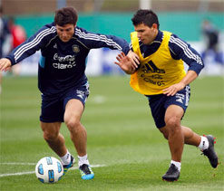Manchester City hope for a fit Sergio Aguero ahead of Chelsea fixture