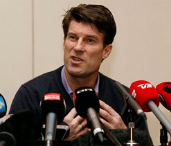 Swansea fired me for breach of contract, says Laudrup