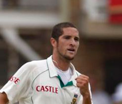 Injured Parnell out of ongoing second Test against Aussies