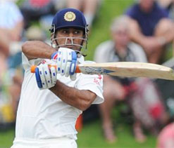 Five reasons why MS Dhoni should give up Test Captaincy