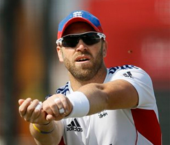 Matt Prior defends himself as Kevin Pietersen fall-out continues