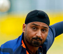 Harbhajan, Gambhir face acid test as ROI face Karnataka