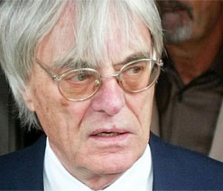 Ecclestone expecting bribery charges to be cleared before trial