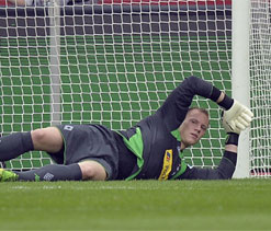Both keepers score own goals in Bundesliga match