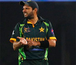 Shahid Afridi hits back in sexism row
