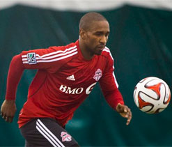 Two-goal Defoe dreams of England recall