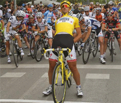 Cancellara`s lieutenant Devolder out of Paris-Roubaix