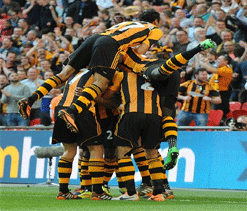 Hull beat plucky Sheffield United to reach first FA Cup final