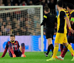 Barcelona defender Pique to rest for four weeks