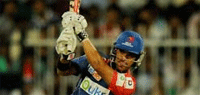IPL-7: Karthik, Duminy script Delhi win over KKR