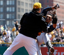Brawl mars Pirates-Brewers game
