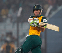 Ex-skipper Ali Bacher backs De Villiers to be appointed new Proteas` Test captain