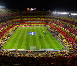 Barcelona fans vote for redevelopment of Camp Nou