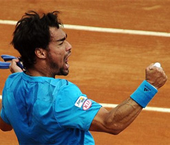 Fognini stuns Murray to pull Italy level