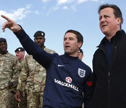 Young guns with no fear can inspire England, says Owen 
