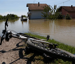 Croatia donate World Cup cash to flood victims