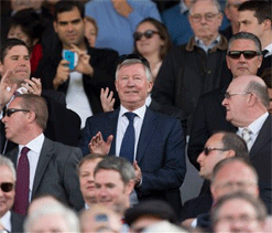 Fergie caught `napping` as Man United falls to Sunderland