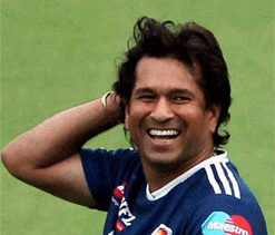 Tendulkar gets life membership at Dubai`s Els golf club
