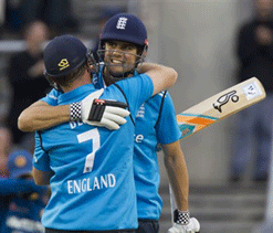 Buttler service impresses Cook
