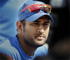 Andhra court issues arrest warrant against MS Dhoni