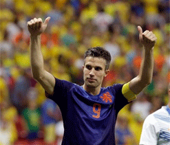 Robin van Persie to skip Manchester United`s pre-season USA tour