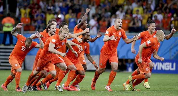 Netherlands overcome Costa Rica on penalties for World Cup semis berth