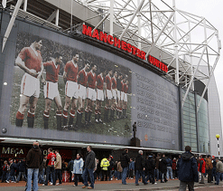 Manchester United bans laptops over security fears 